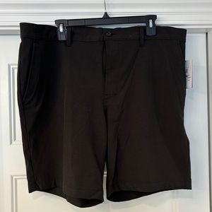 Callaway men’s golf shorts, size 38, black